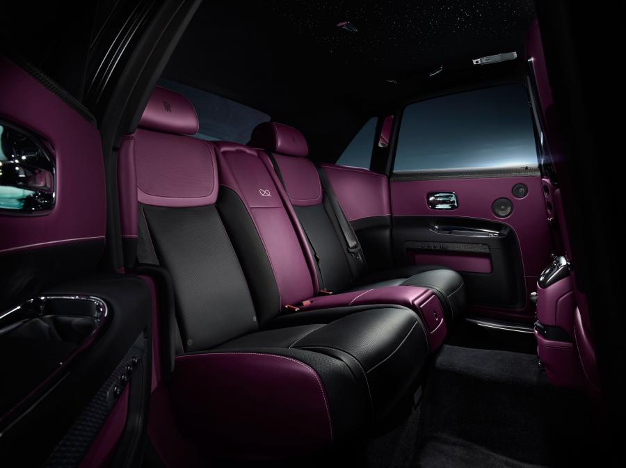  Rolls-Royce Ghost Black Badge 2016 года  (фото 6 из 8)